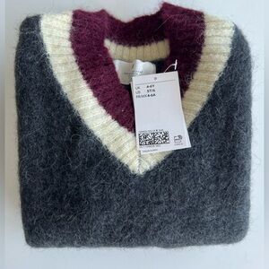 NWT Alpaca Wool Blend Charcoal and Burgundy V-Neck Sweater. Size 5T